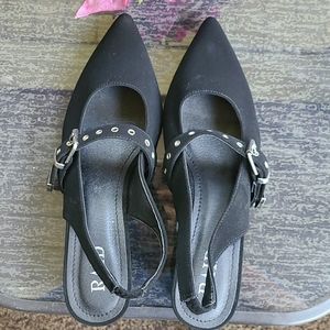 ✳NEW✳Black Sling Mid block Heeled Shoes